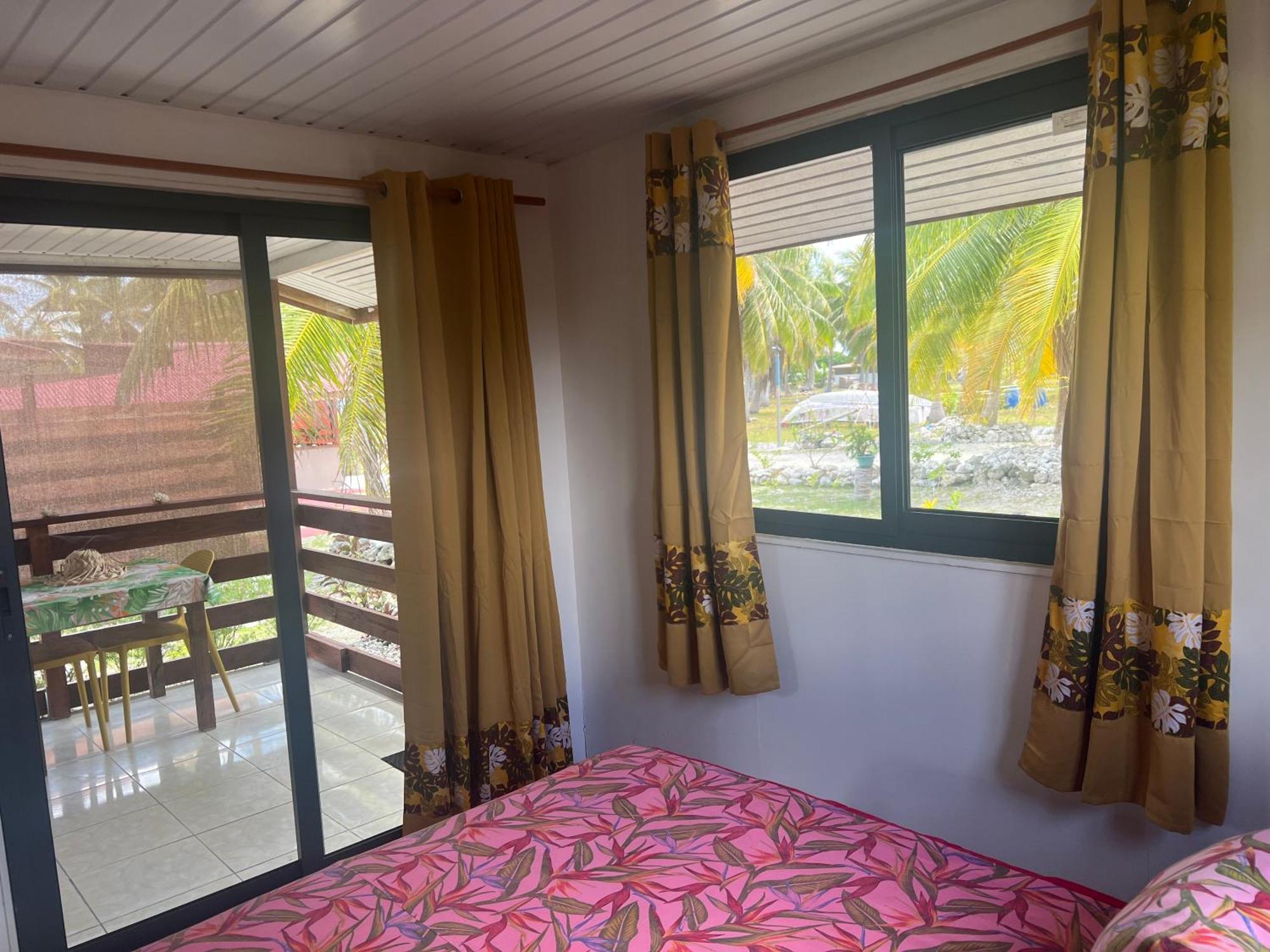 Korikori House Fakarava II Hotell Rotoava Exteriör bild